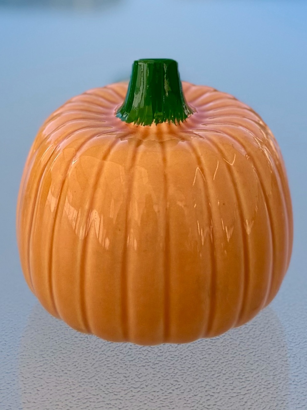 Small Orange Ceramic Smiling Jack-O-Lantern Pumpkin Candleholder Halloween Decor - Picture 3 of 7